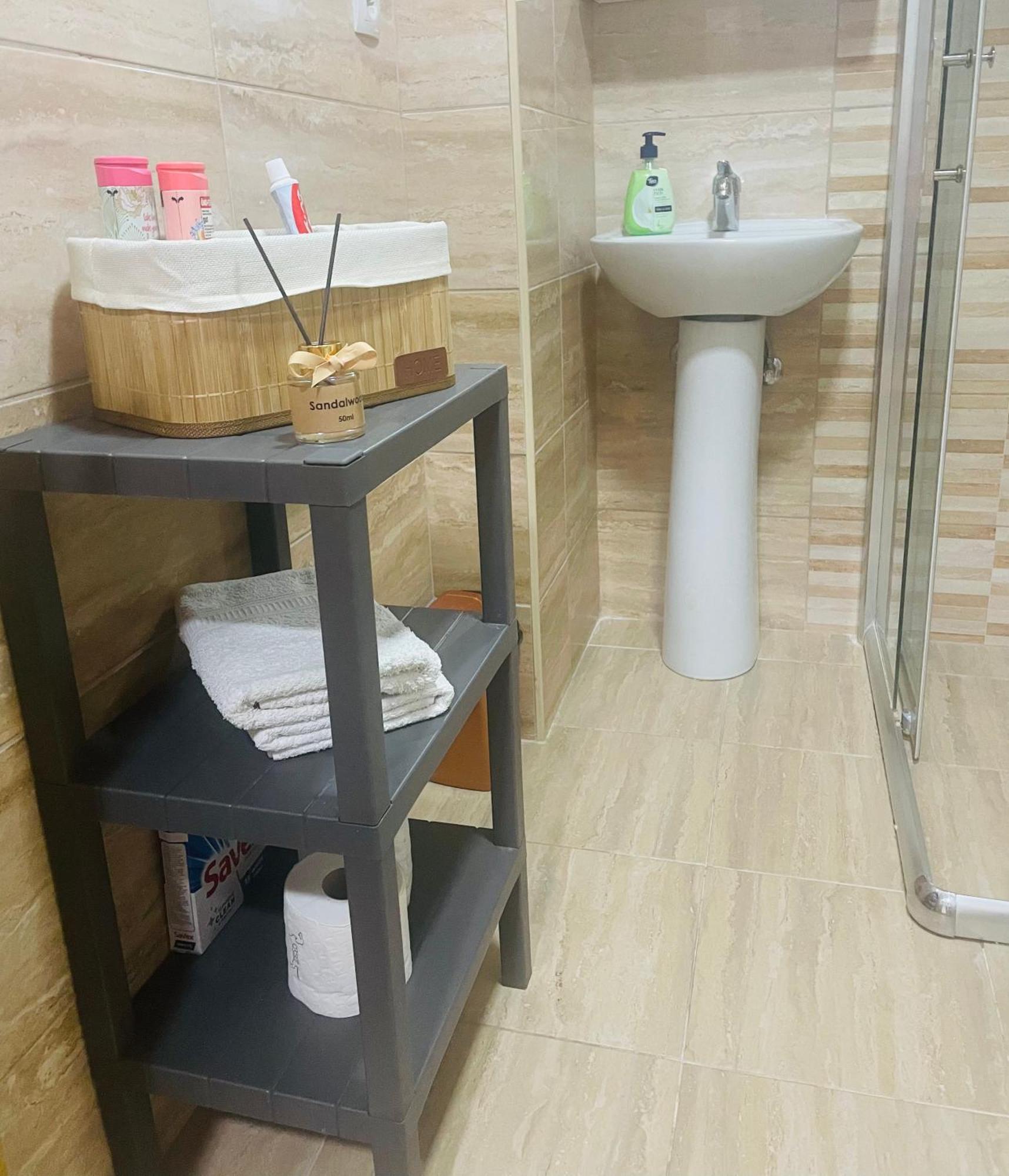 Maya Apartment Skopje Bagian luar foto