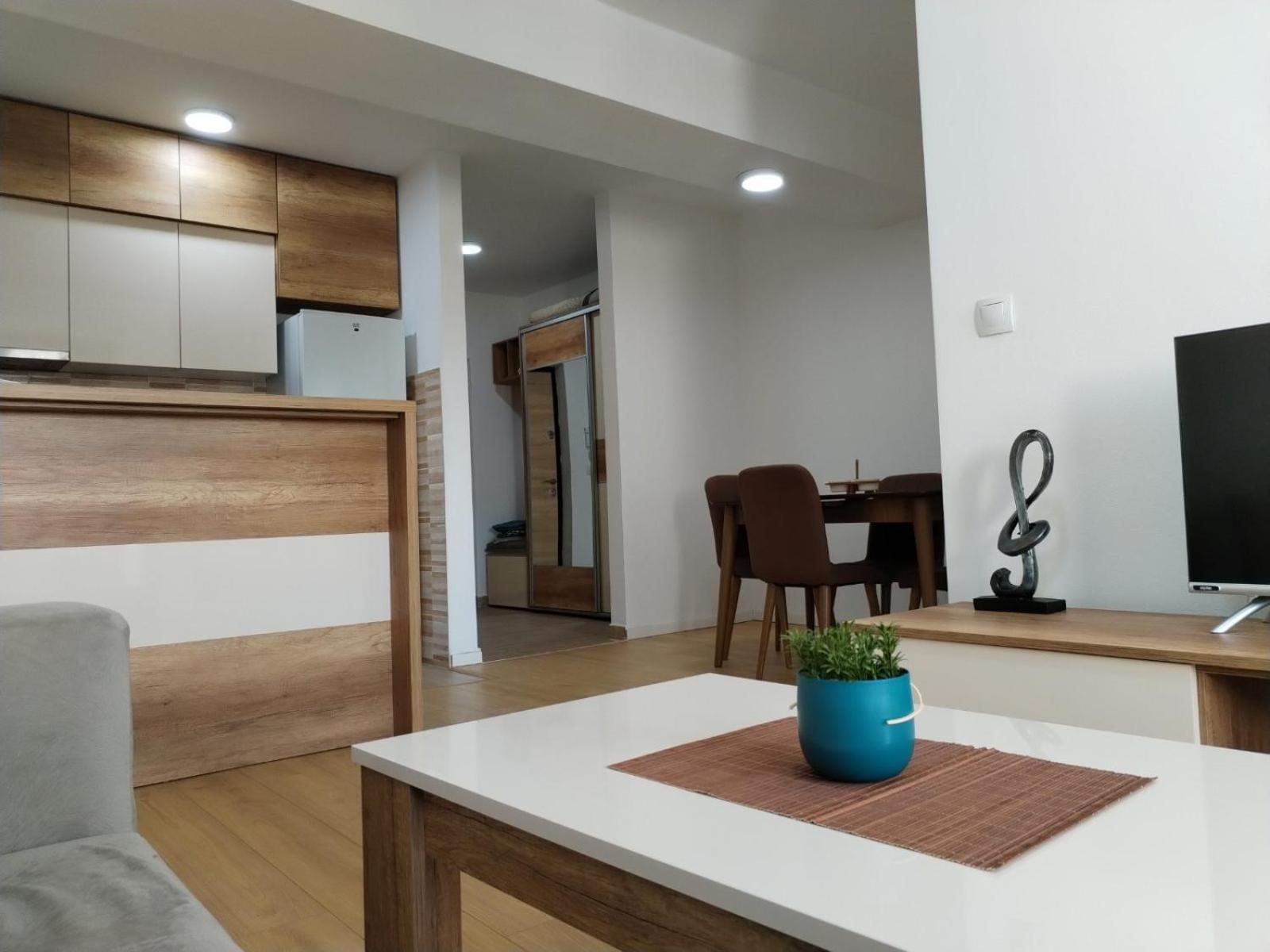 Maya Apartment Skopje Bagian luar foto